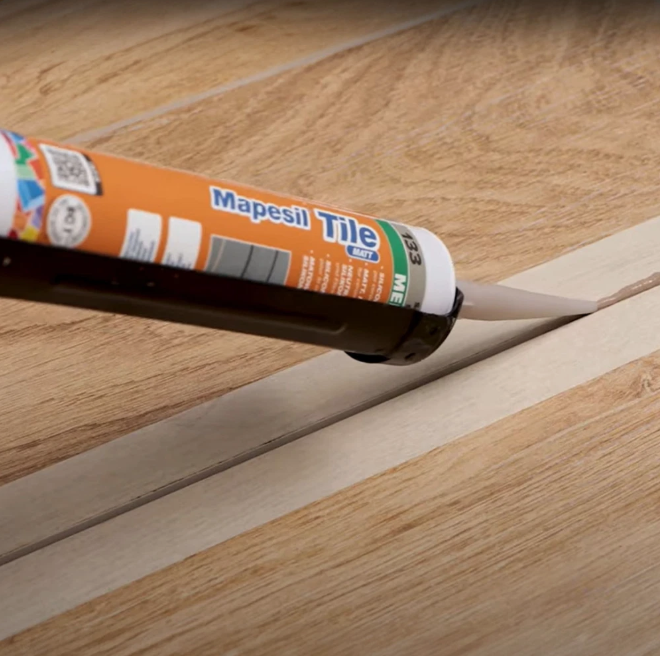Sigillante Siliconico Opaco Per Ceramica Resistente a Muffa Mapesil Tile Matt